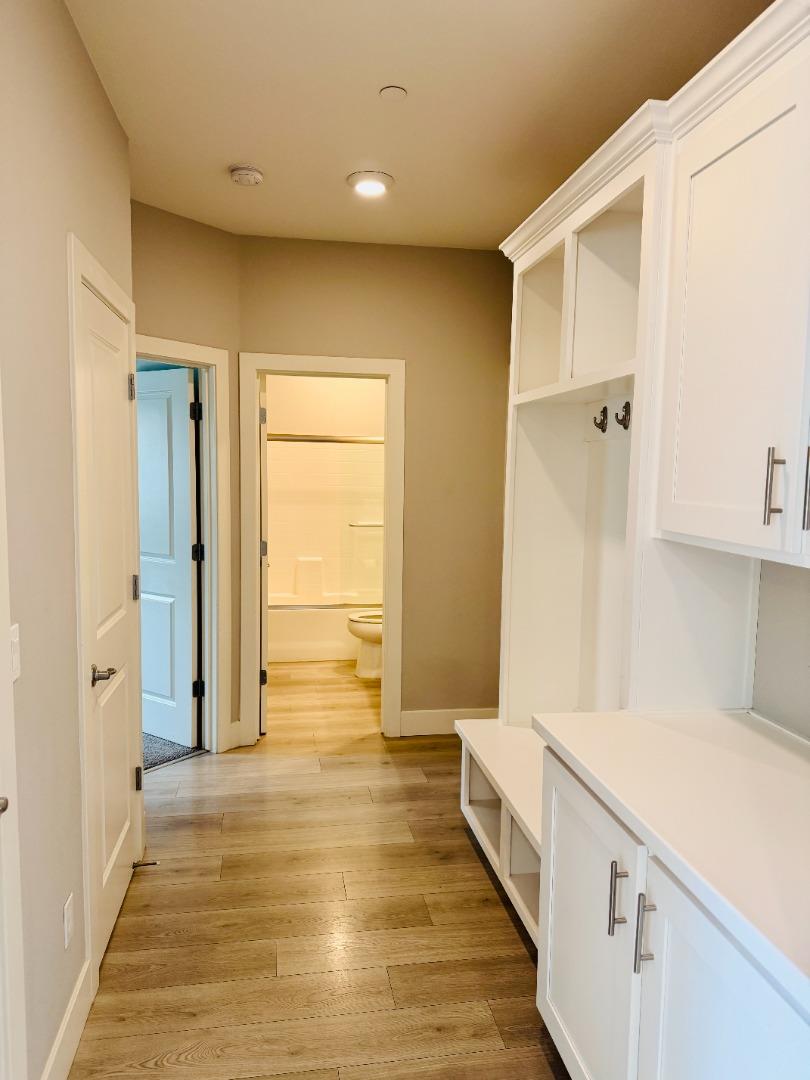 Detail Gallery Image 16 of 35 For 1946 Pollock Way, Lodi,  CA 95242 - 5 Beds | 3 Baths