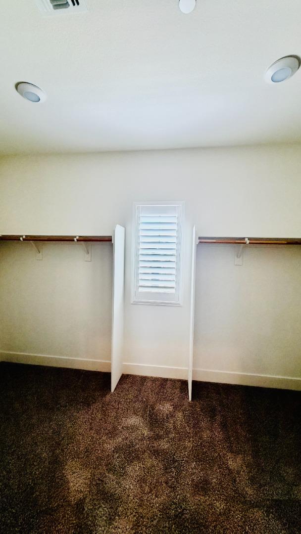 Detail Gallery Image 31 of 35 For 1946 Pollock Way, Lodi,  CA 95242 - 5 Beds | 3 Baths