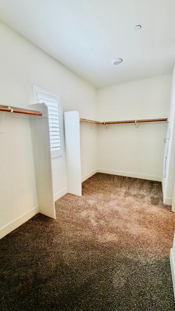 Detail Gallery Image 32 of 35 For 1946 Pollock Way, Lodi,  CA 95242 - 5 Beds | 3 Baths