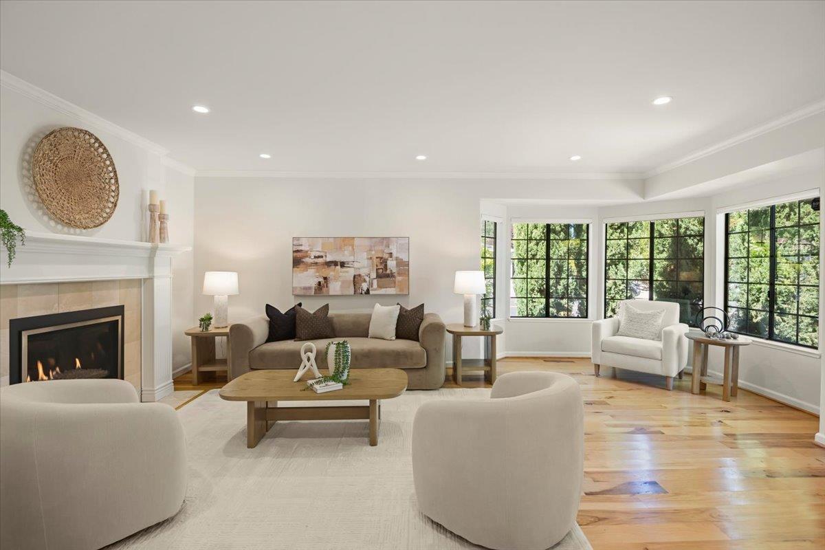 Detail Gallery Image 18 of 72 For 272 Belblossom Way, Los Gatos,  CA 95032 - 7 Beds | 3/1 Baths