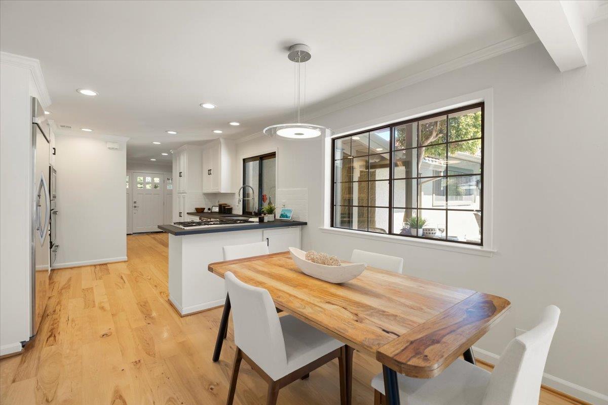 Detail Gallery Image 28 of 72 For 272 Belblossom Way, Los Gatos,  CA 95032 - 7 Beds | 3/1 Baths