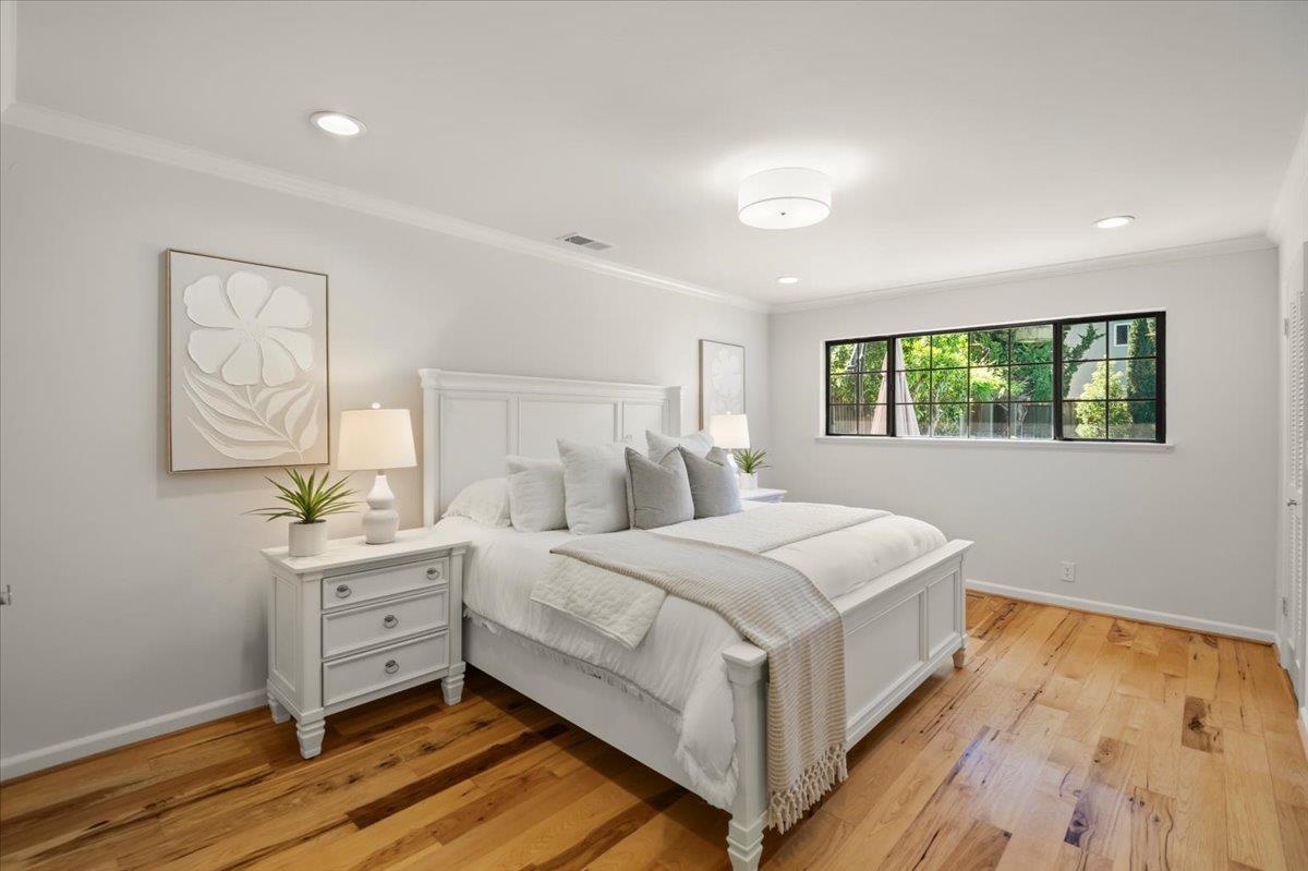 Detail Gallery Image 33 of 72 For 272 Belblossom Way, Los Gatos,  CA 95032 - 7 Beds | 3/1 Baths