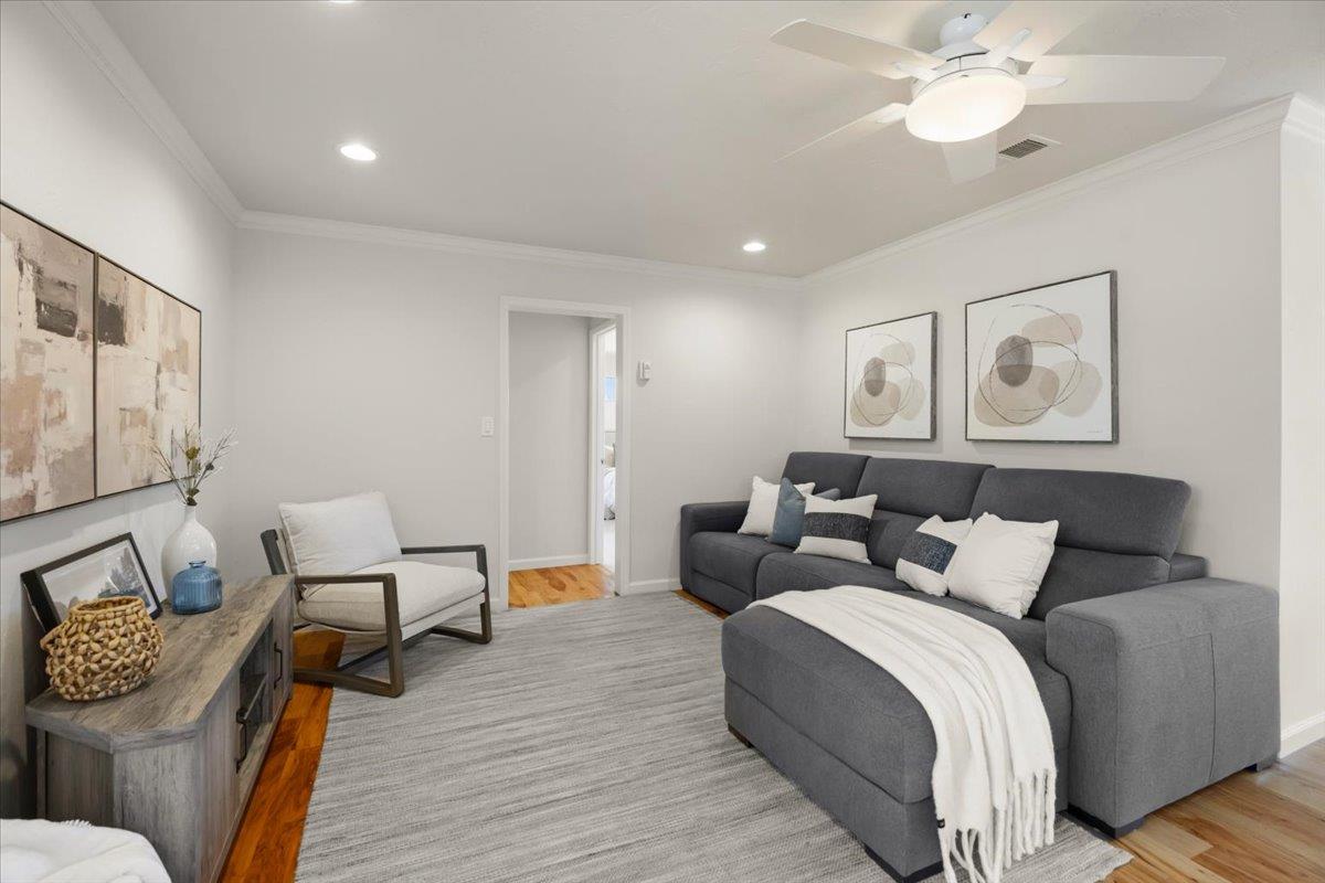 Detail Gallery Image 45 of 72 For 272 Belblossom Way, Los Gatos,  CA 95032 - 7 Beds | 3/1 Baths