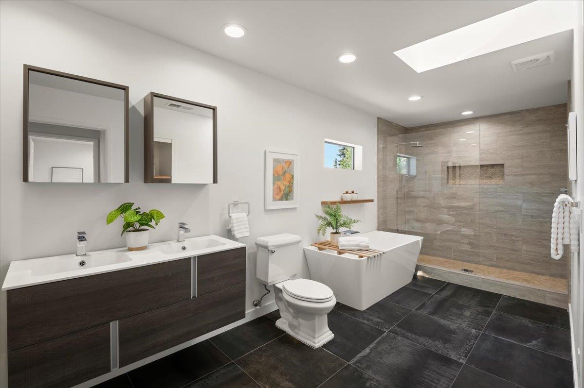 Detail Gallery Image 49 of 72 For 272 Belblossom Way, Los Gatos,  CA 95032 - 7 Beds | 3/1 Baths