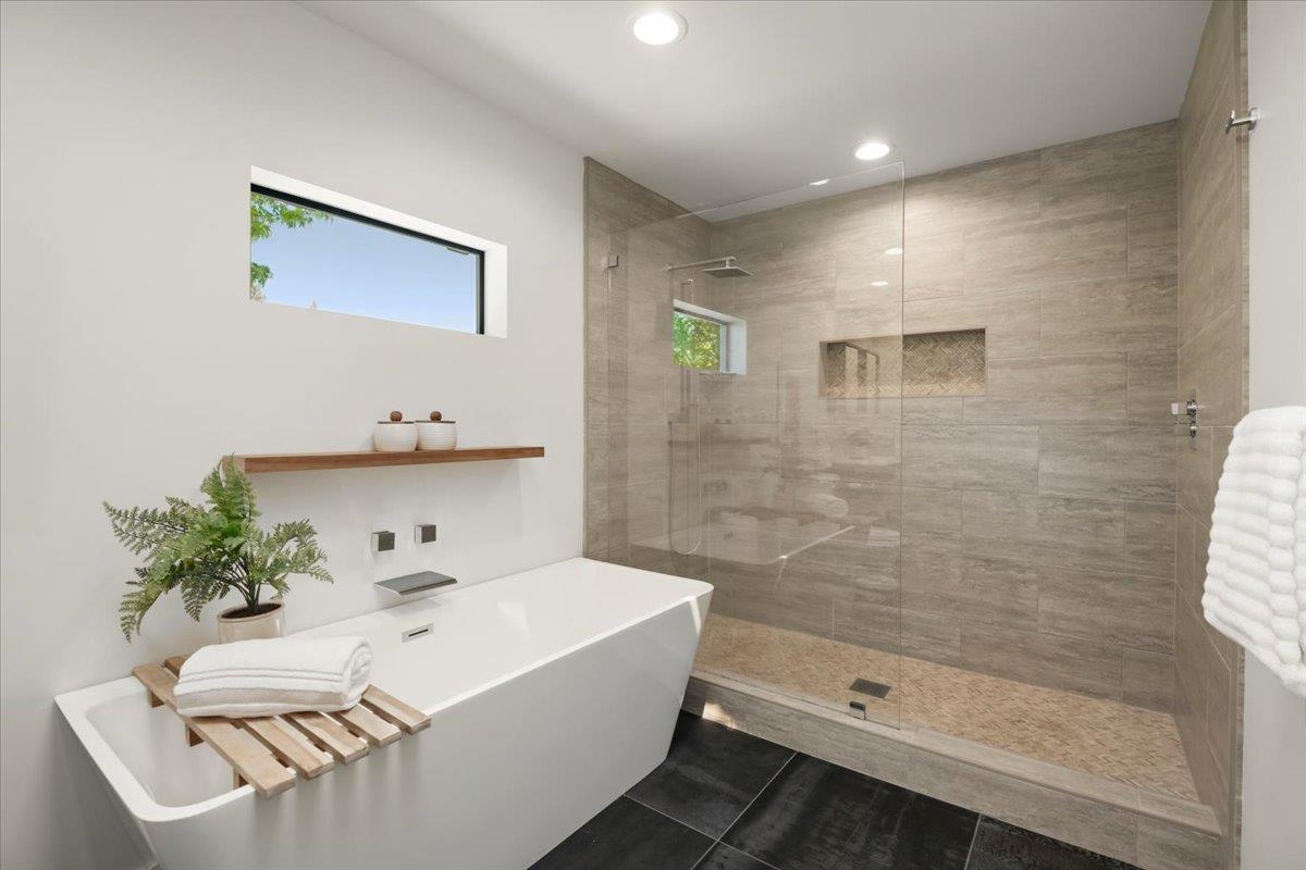 Detail Gallery Image 50 of 72 For 272 Belblossom Way, Los Gatos,  CA 95032 - 7 Beds | 3/1 Baths