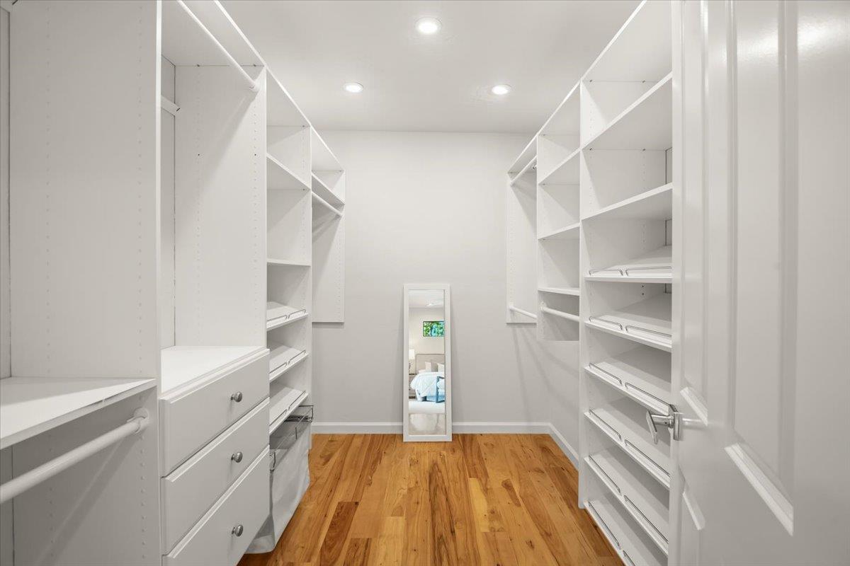 Detail Gallery Image 53 of 72 For 272 Belblossom Way, Los Gatos,  CA 95032 - 7 Beds | 3/1 Baths