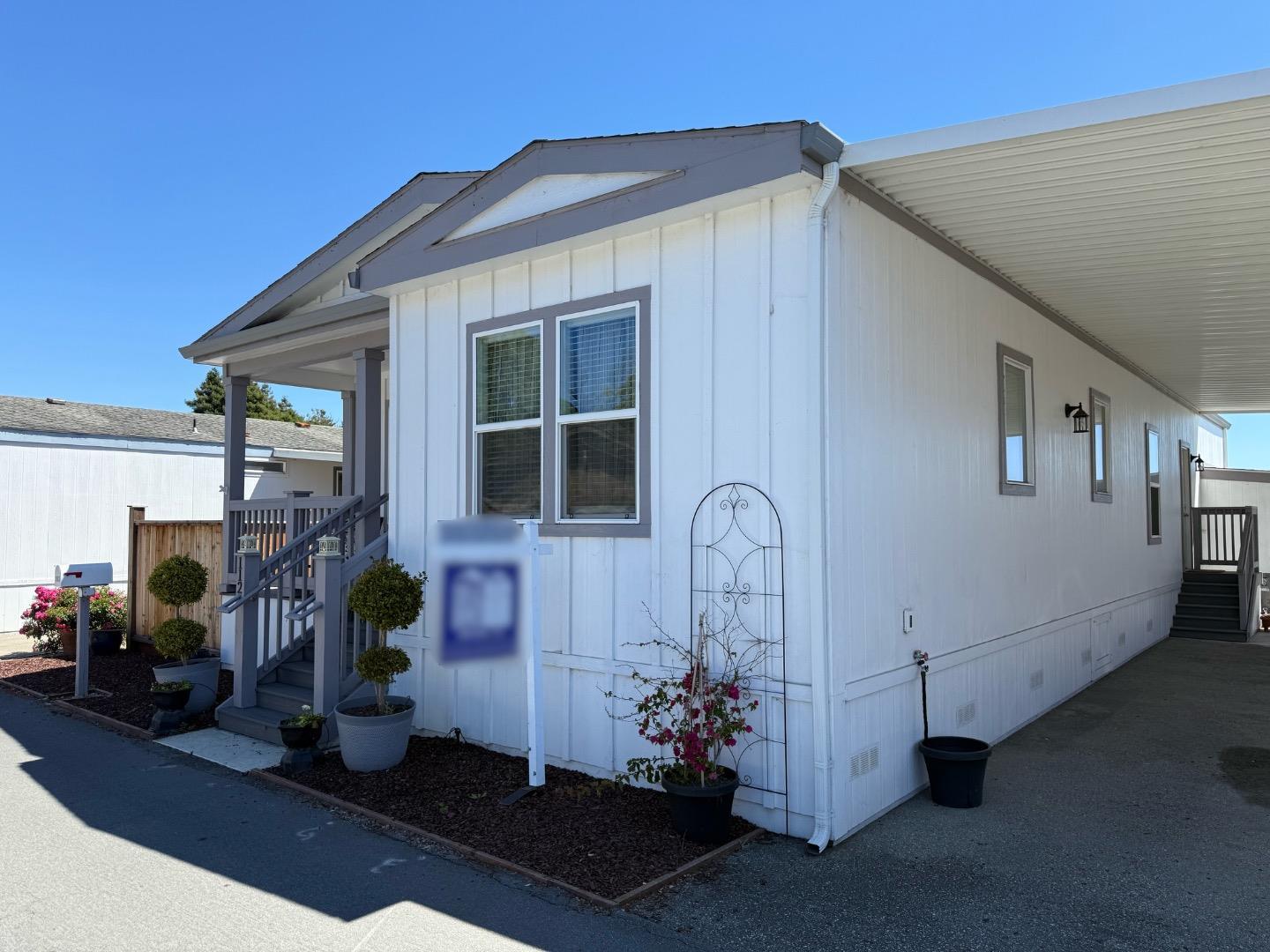 Detail Gallery Image 11 of 12 For 144 Holm Rd #112,  Watsonville,  CA 95076 - 3 Beds | 2 Baths