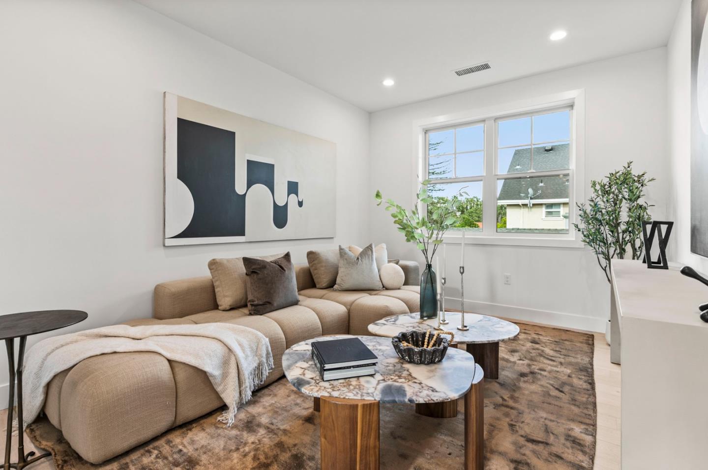 Detail Gallery Image 13 of 35 For 1759 Willowhurst Ave, San Jose,  CA 95125 - 4 Beds | 3/1 Baths