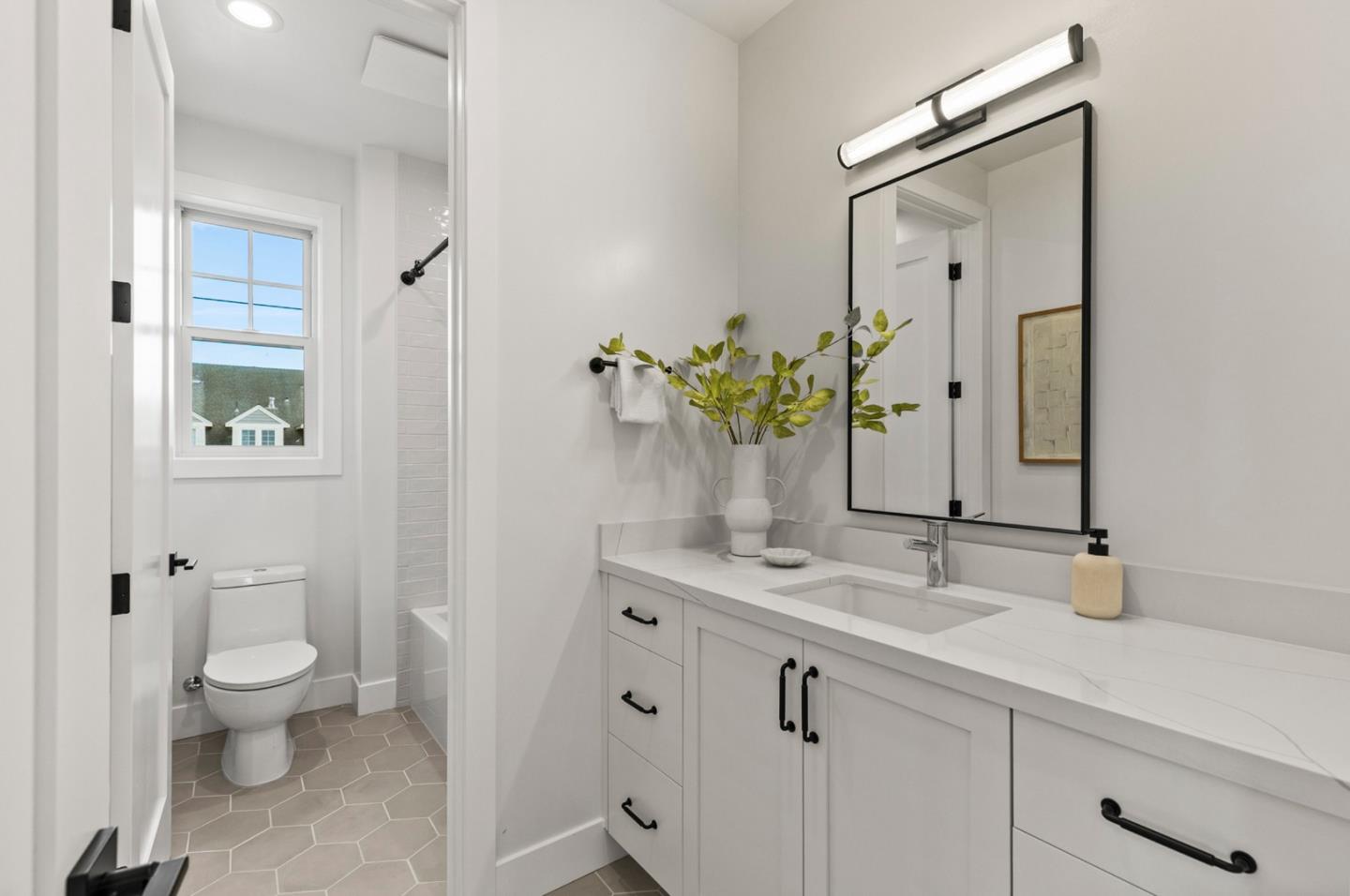 Detail Gallery Image 20 of 35 For 1759 Willowhurst Ave, San Jose,  CA 95125 - 4 Beds | 3/1 Baths