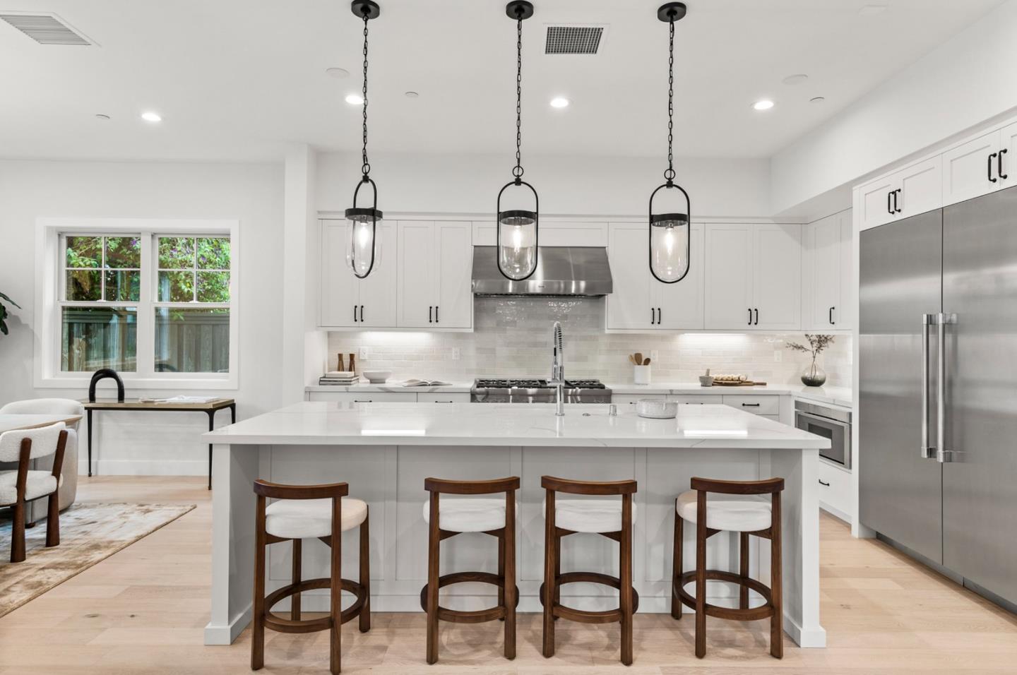 Detail Gallery Image 8 of 35 For 1759 Willowhurst Ave, San Jose,  CA 95125 - 4 Beds | 3/1 Baths