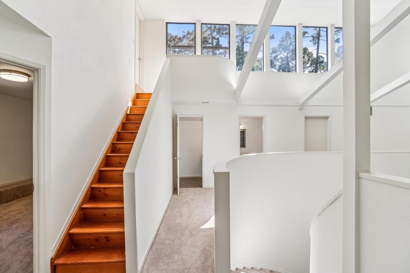 Detail Gallery Image 20 of 30 For 6 Wyndemere Vale, Monterey,  CA 93940 - 4 Beds | 3/1 Baths