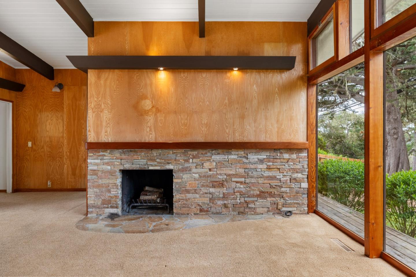 Detail Gallery Image 10 of 53 For 3071 Sloat Rd, Pebble Beach,  CA 93953 - 3 Beds | 4 Baths