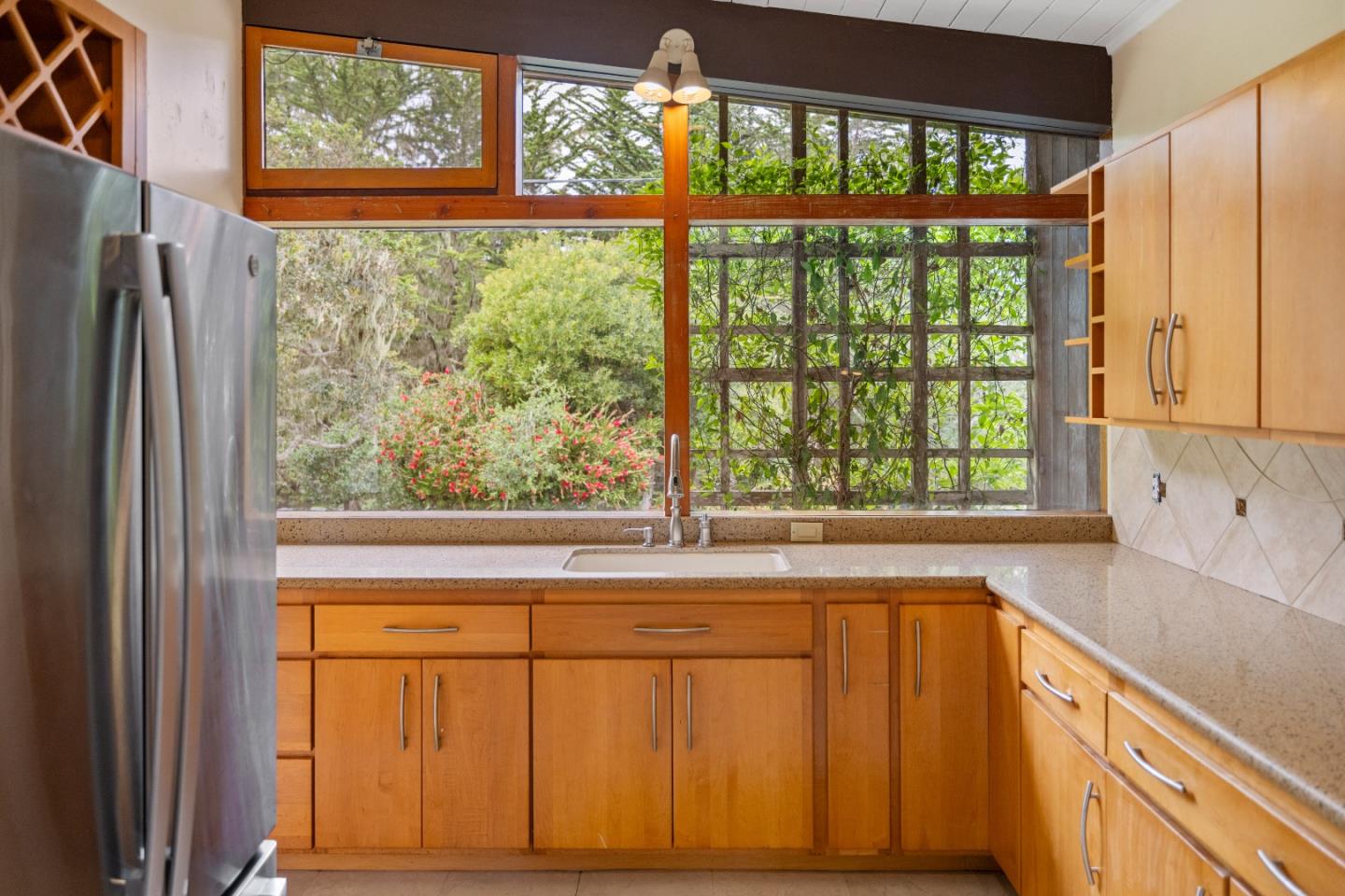 Detail Gallery Image 15 of 53 For 3071 Sloat Rd, Pebble Beach,  CA 93953 - 3 Beds | 4 Baths