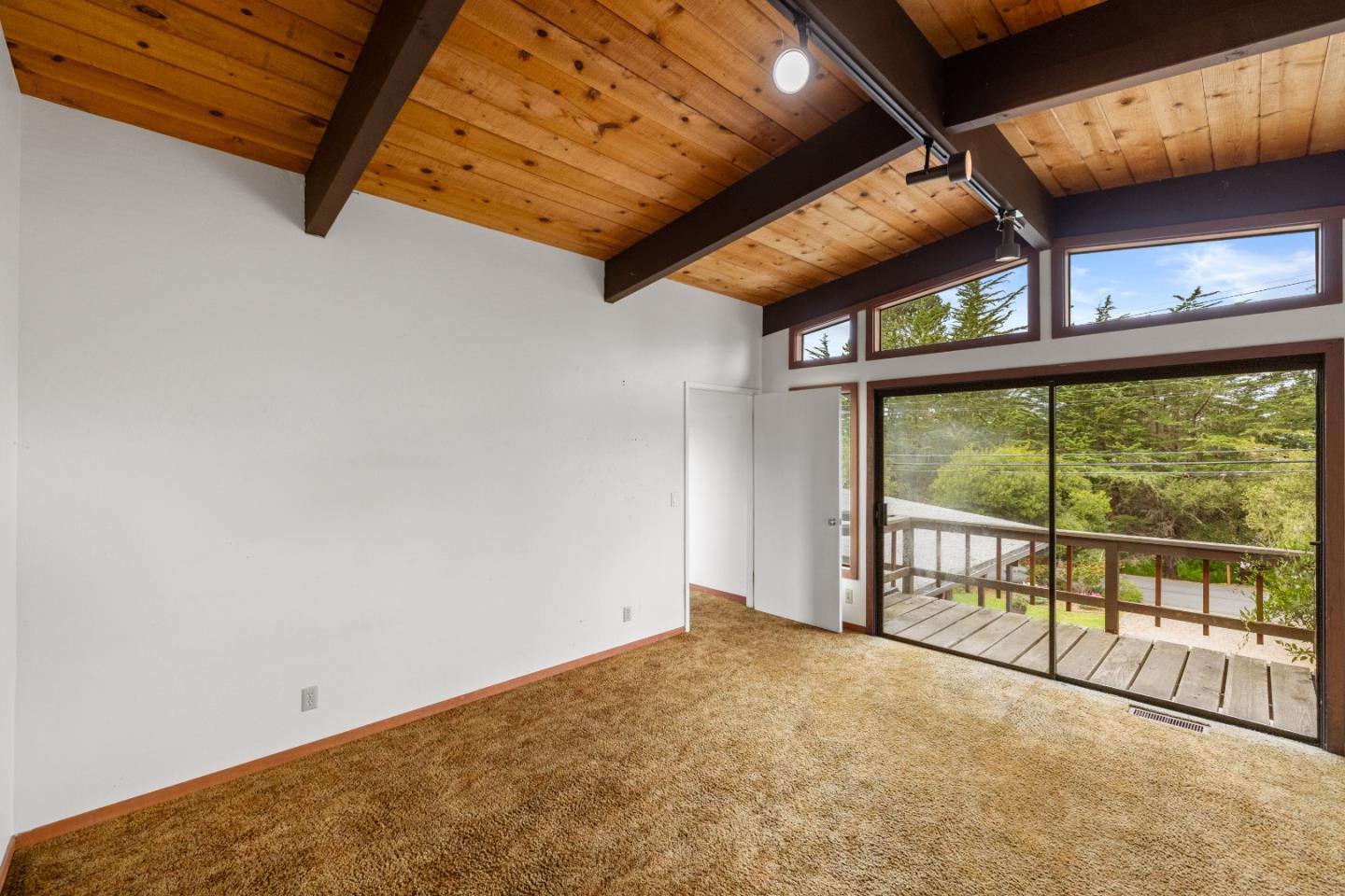 Detail Gallery Image 21 of 53 For 3071 Sloat Rd, Pebble Beach,  CA 93953 - 3 Beds | 4 Baths