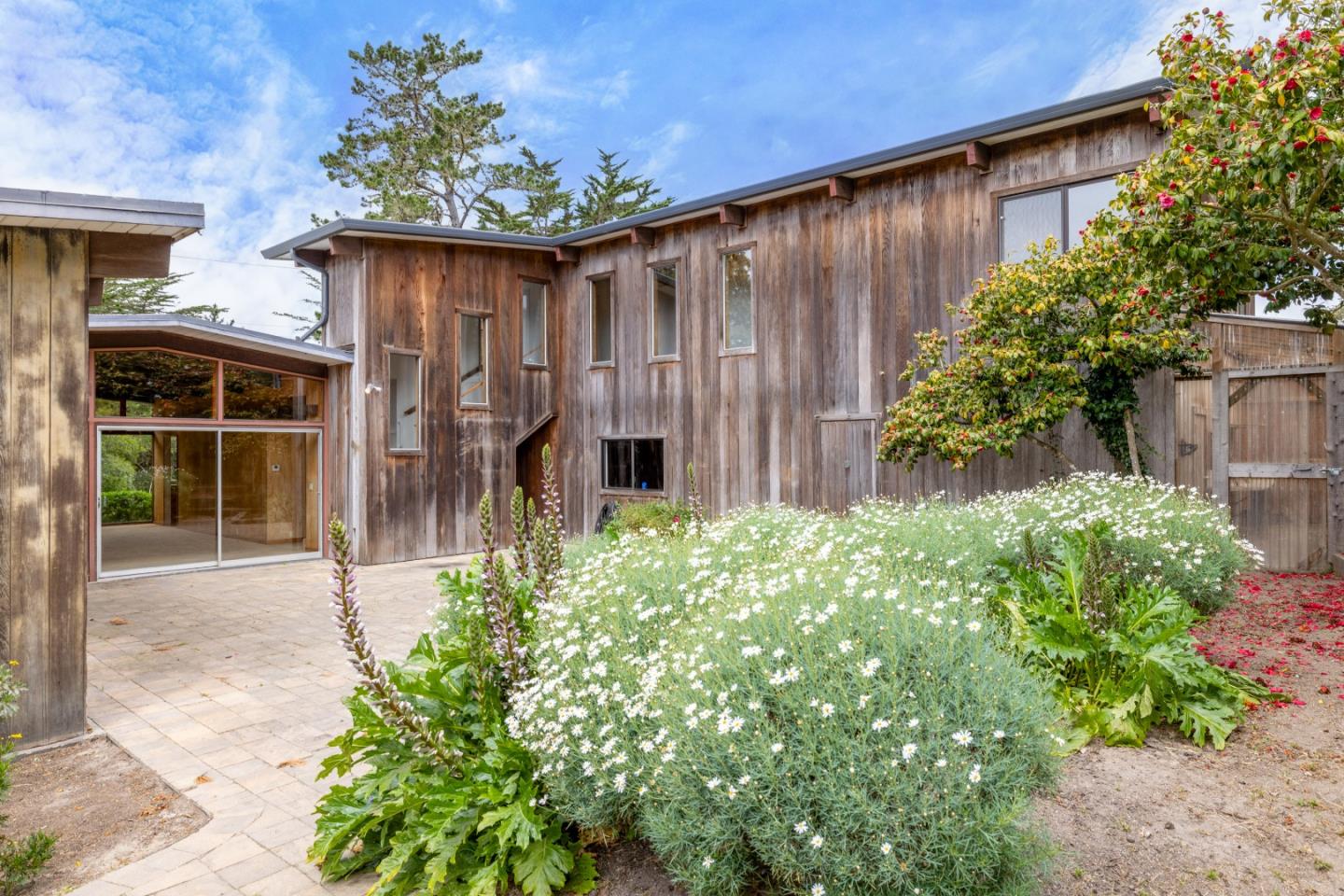 Detail Gallery Image 46 of 53 For 3071 Sloat Rd, Pebble Beach,  CA 93953 - 3 Beds | 4 Baths