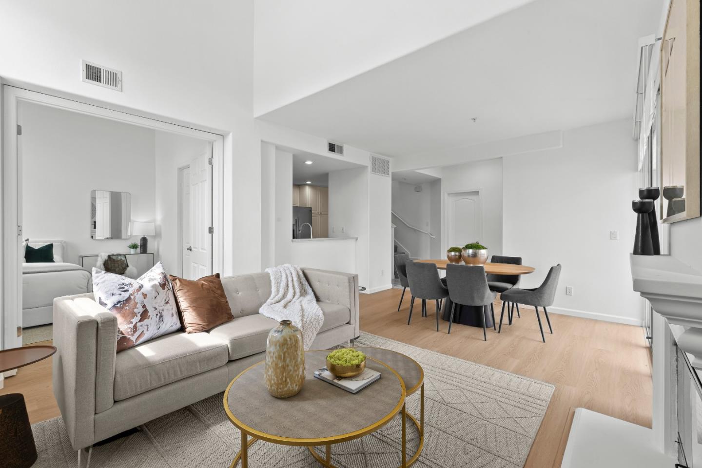 Photo #11: ML82042854 Listing: Photo #11