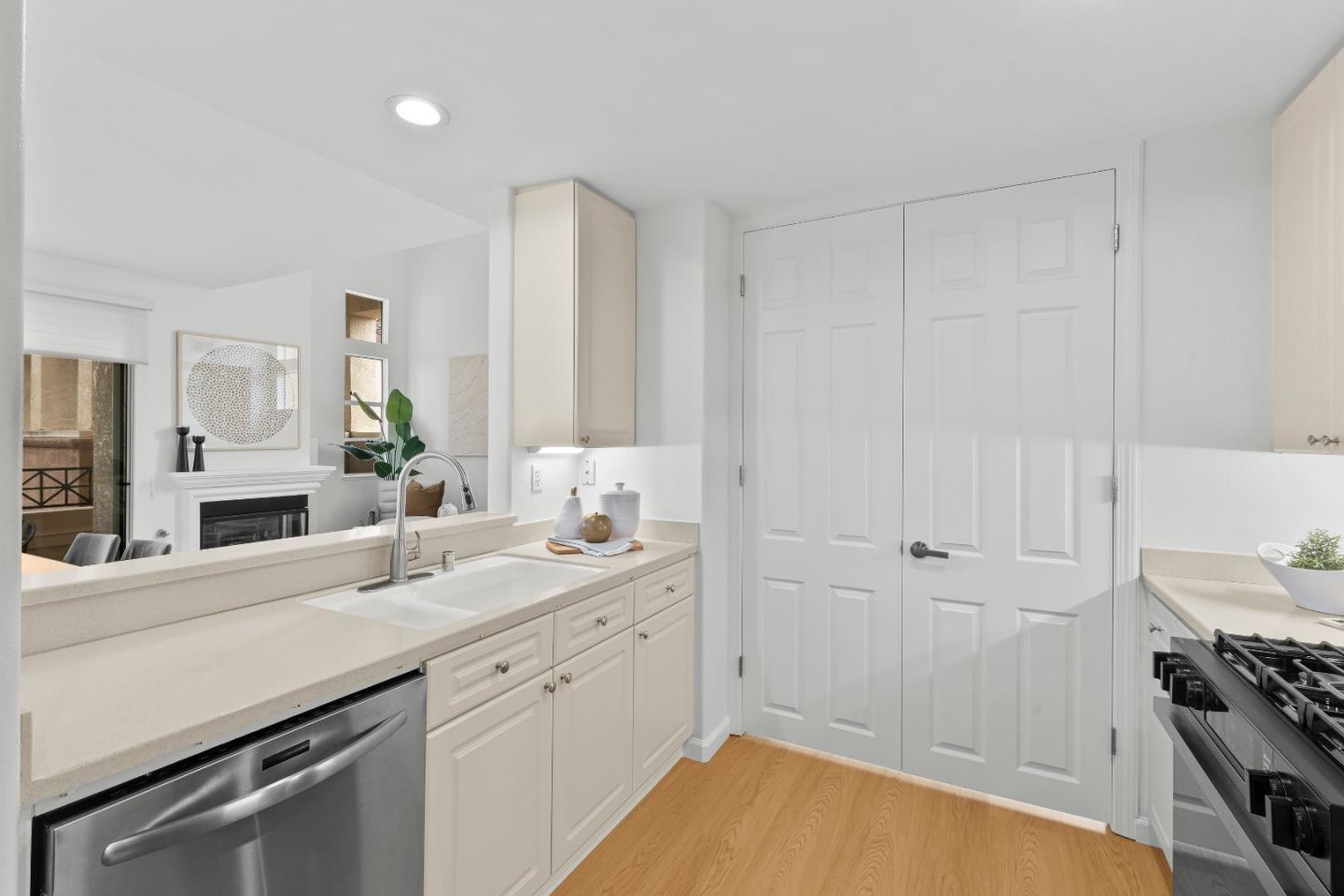 Photo #18: ML82042854 Listing: Photo #18