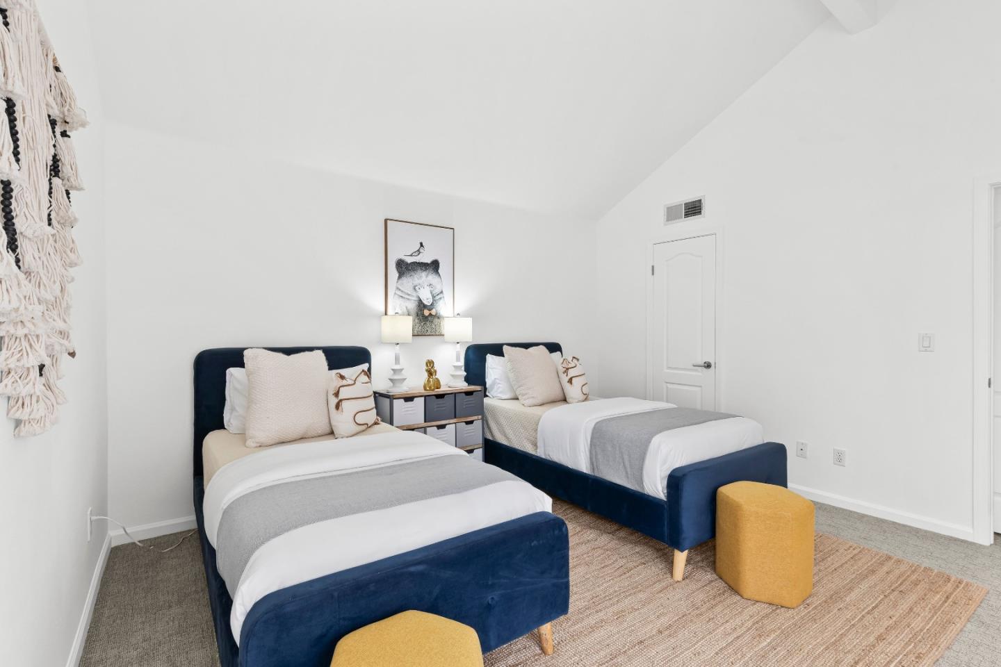 Photo #27: ML82042854 Listing: Photo #27