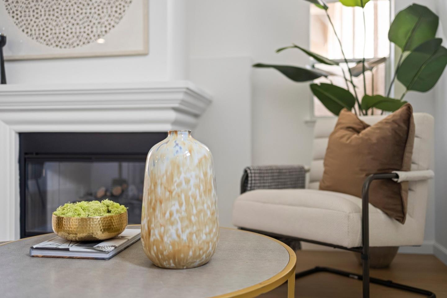 Photo #4: ML82042854 Listing: Photo #4