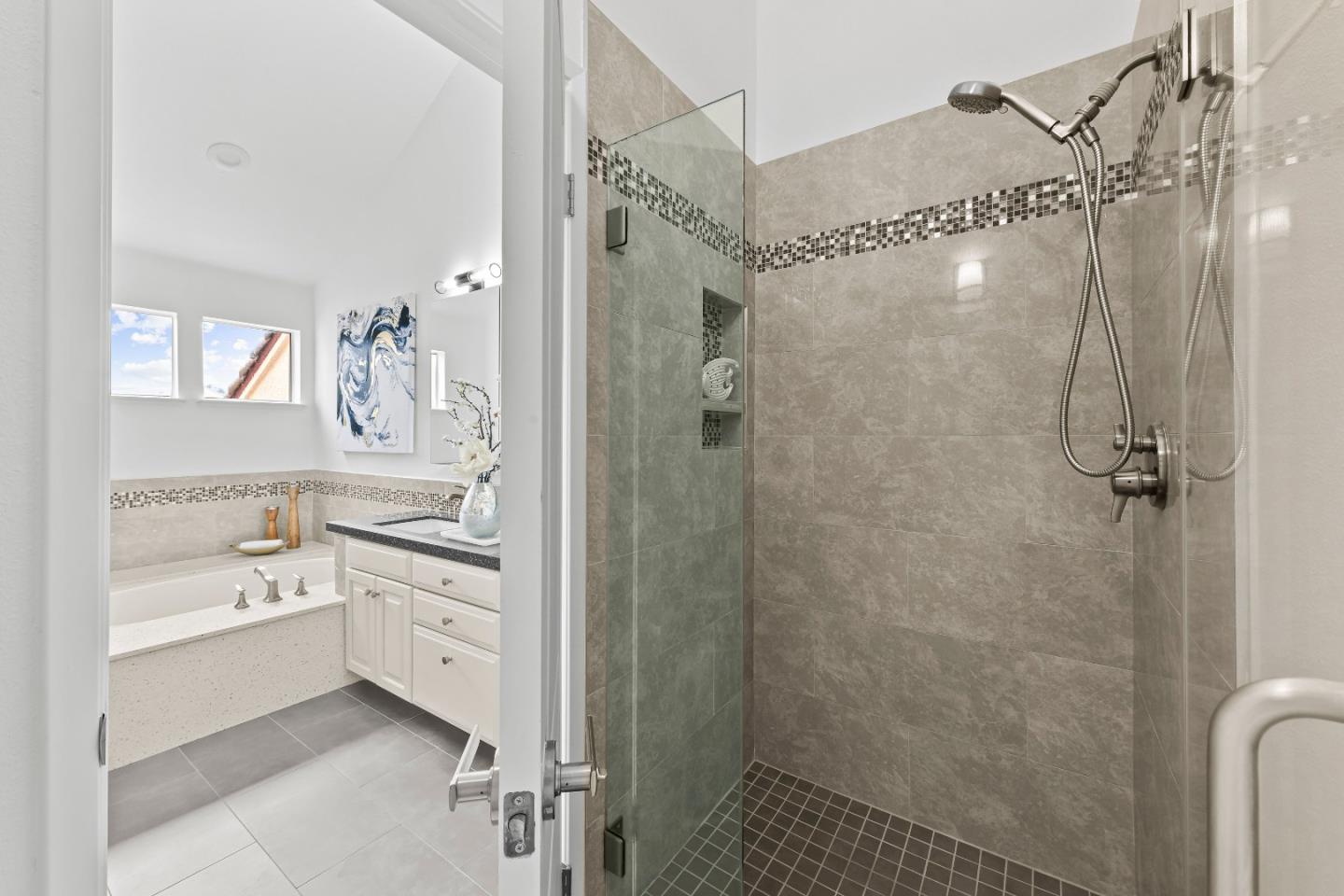 Photo #40: ML82042854 Listing: Photo #40