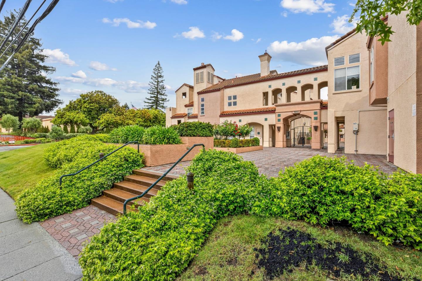 Photo #42: ML82042854 Listing: Photo #42