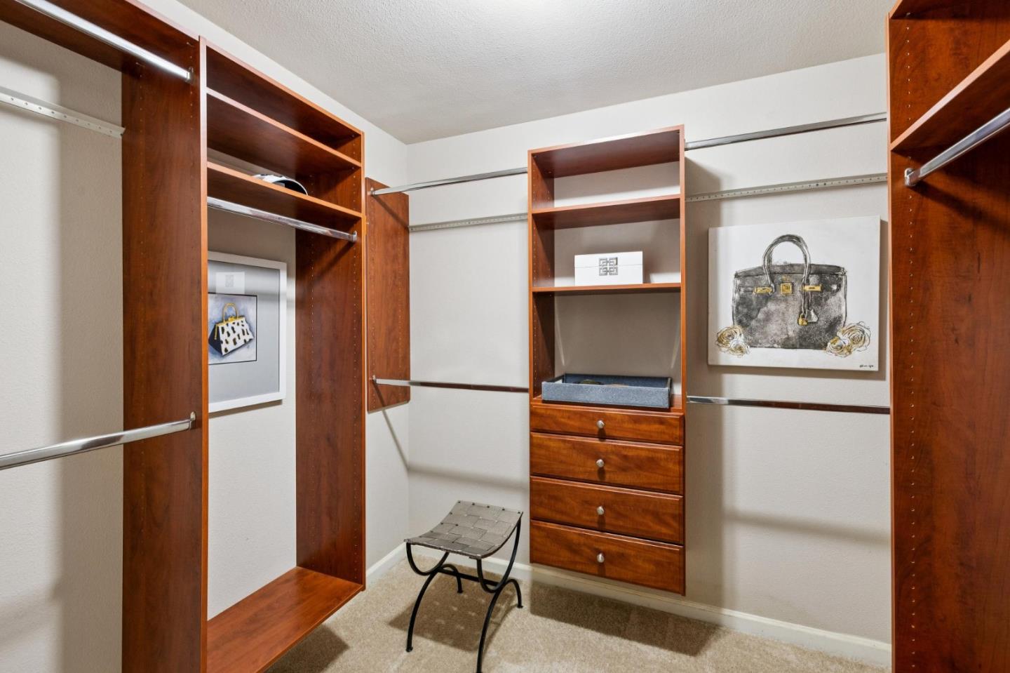 Detail Gallery Image 25 of 38 For 5530 Laura Dr, San Jose,  CA 95124 - 3 Beds | 2 Baths