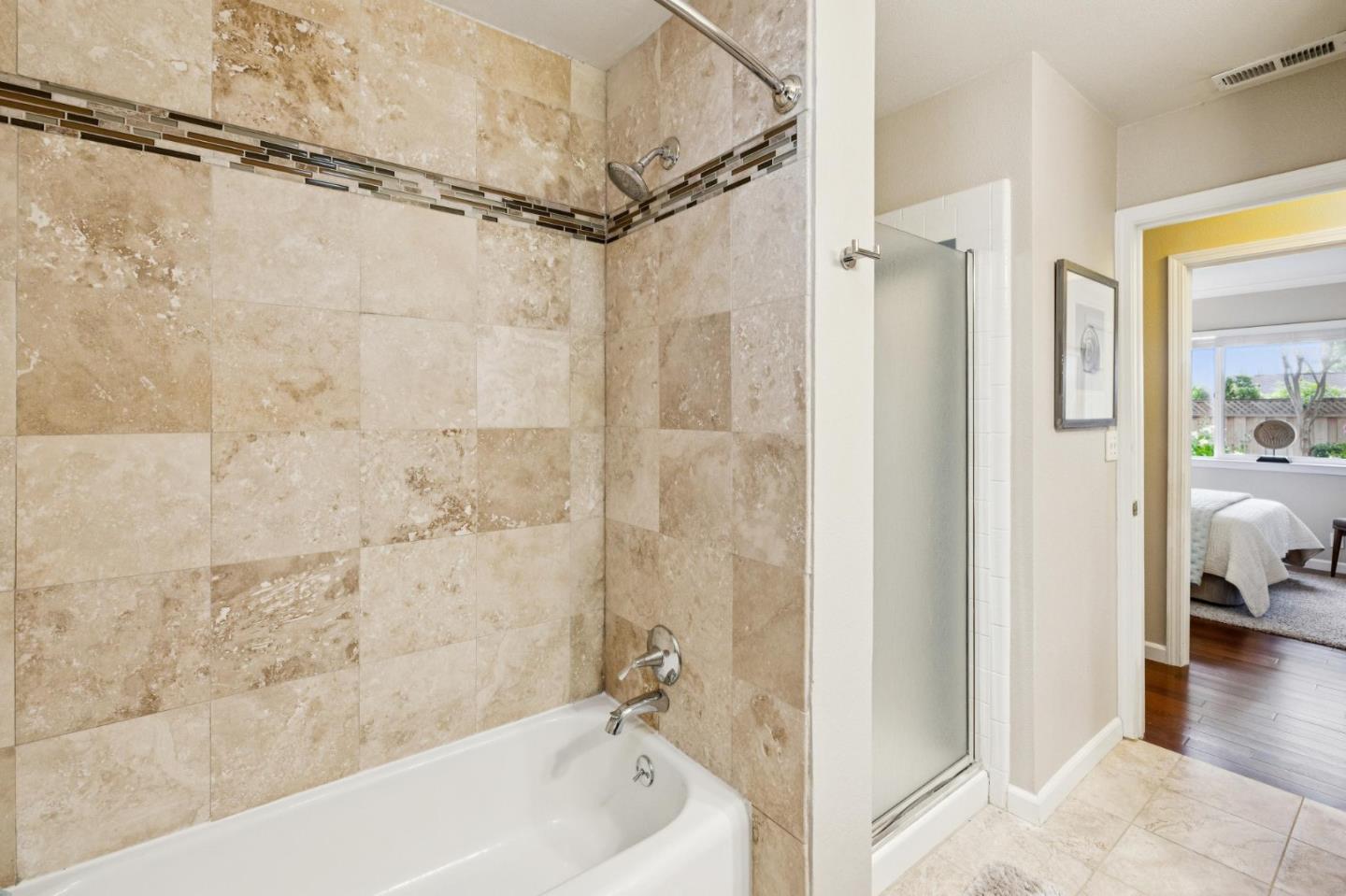 Detail Gallery Image 31 of 38 For 5530 Laura Dr, San Jose,  CA 95124 - 3 Beds | 2 Baths