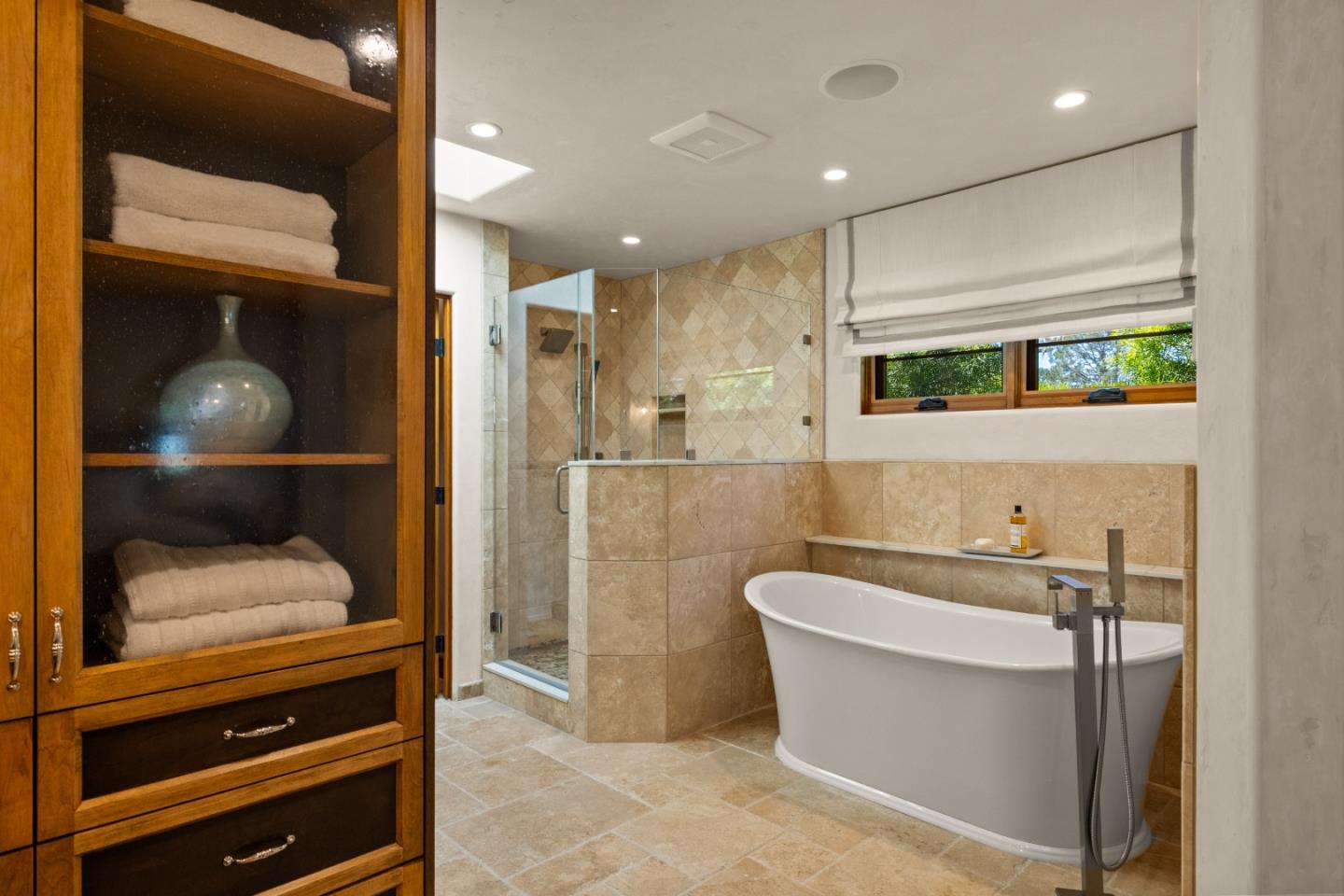 Detail Gallery Image 16 of 32 For 0 Nw Santa Rita & 2nd St, Carmel,  CA 93923 - 3 Beds | 3/1 Baths