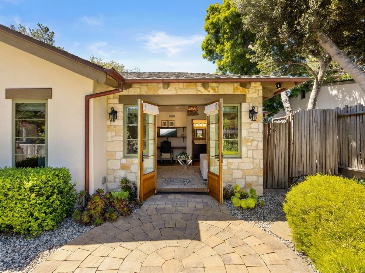 Detail Gallery Image 24 of 32 For 0 Nw Santa Rita & 2nd St, Carmel,  CA 93923 - 3 Beds | 3/1 Baths