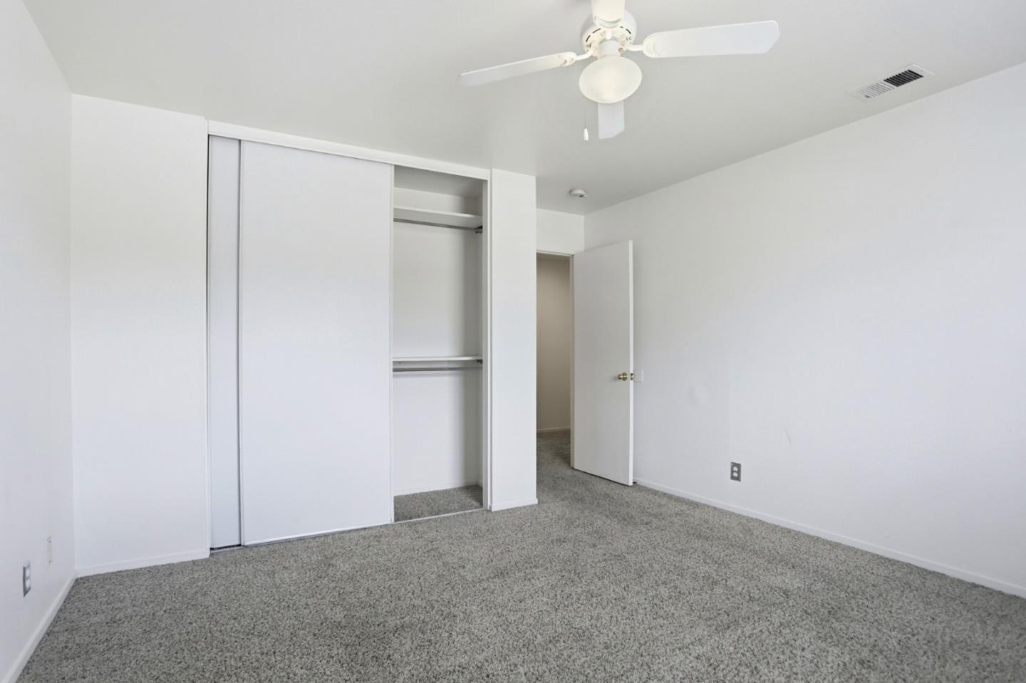 Detail Gallery Image 19 of 31 For 2592 Glenview Dr, Hollister,  CA 95023 - 4 Beds | 2/1 Baths