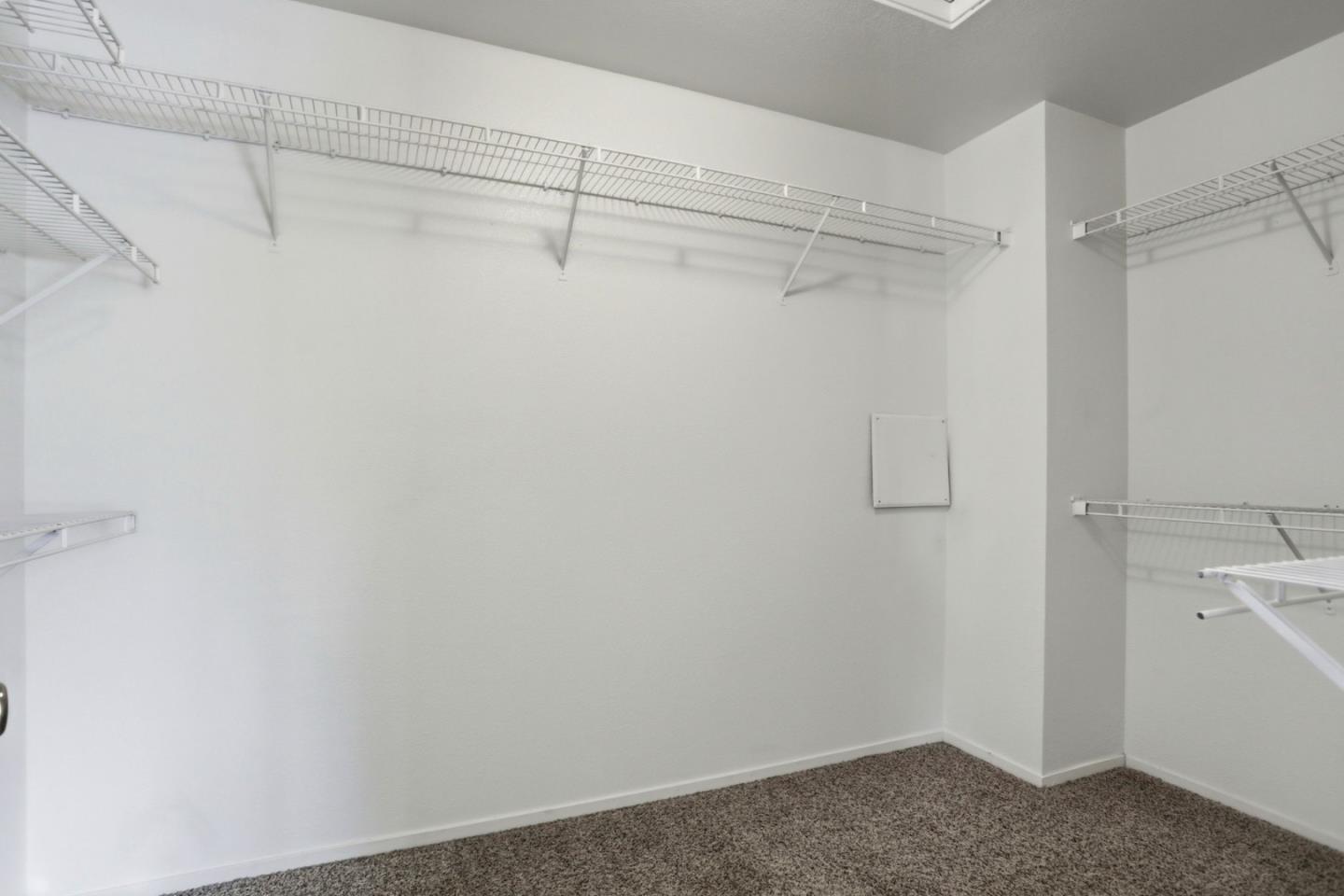 Detail Gallery Image 24 of 31 For 2592 Glenview Dr, Hollister,  CA 95023 - 4 Beds | 2/1 Baths