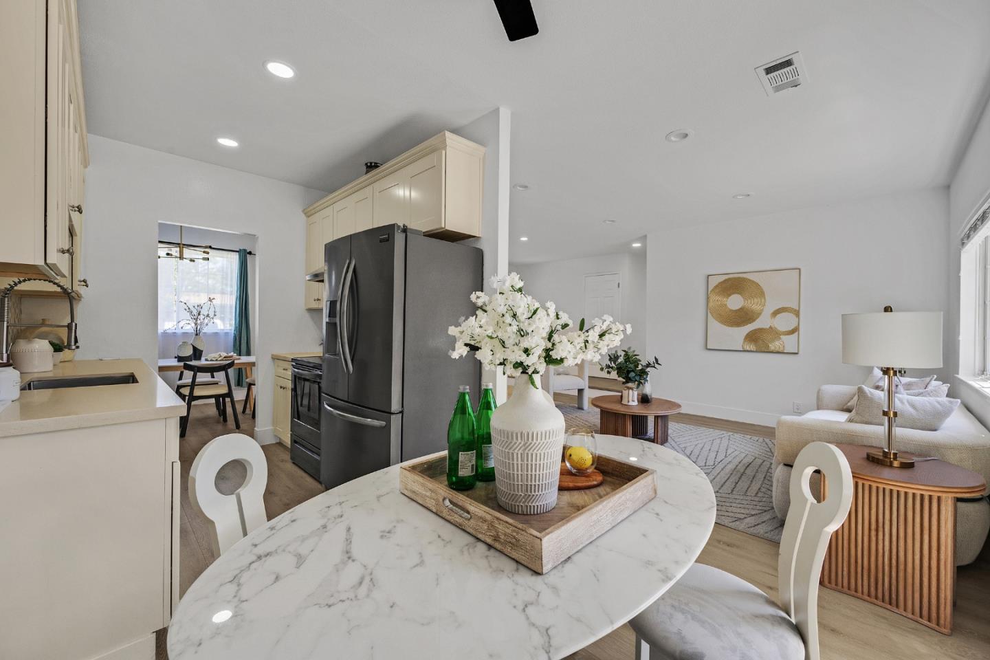 Detail Gallery Image 10 of 32 For 35907 Orleans Dr, Newark,  CA 94560 - 3 Beds | 2 Baths