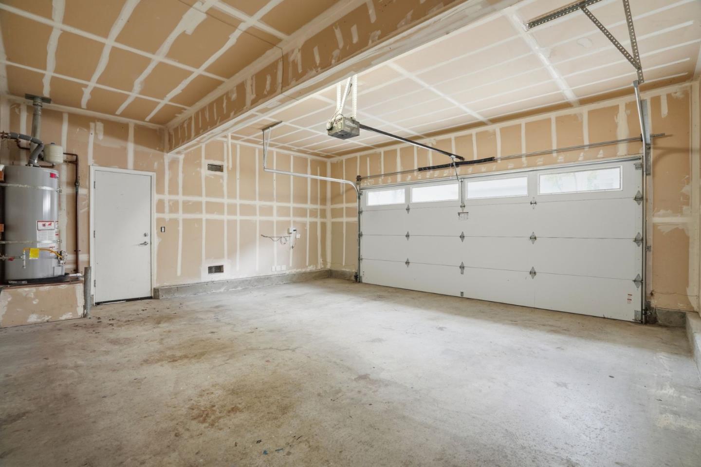 Detail Gallery Image 40 of 52 For 4142 Tobin Cir, Santa Clara,  CA 95054 - 3 Beds | 3/1 Baths