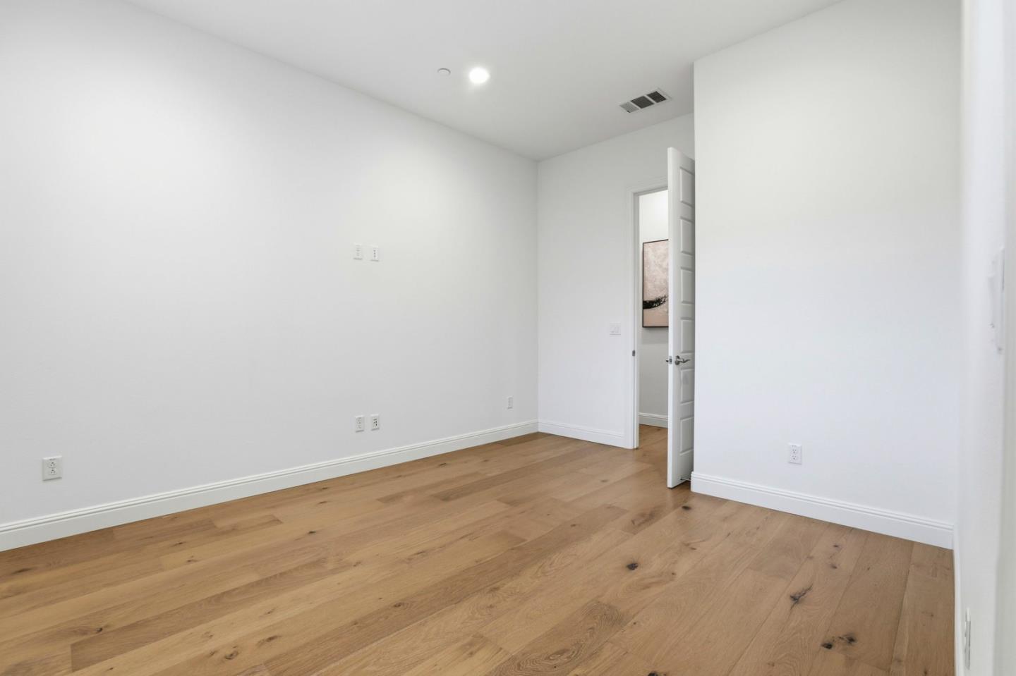 Detail Gallery Image 30 of 101 For 18665 Corte Arcangel, Morgan Hill,  CA 95037 - 5 Beds | 5/1 Baths