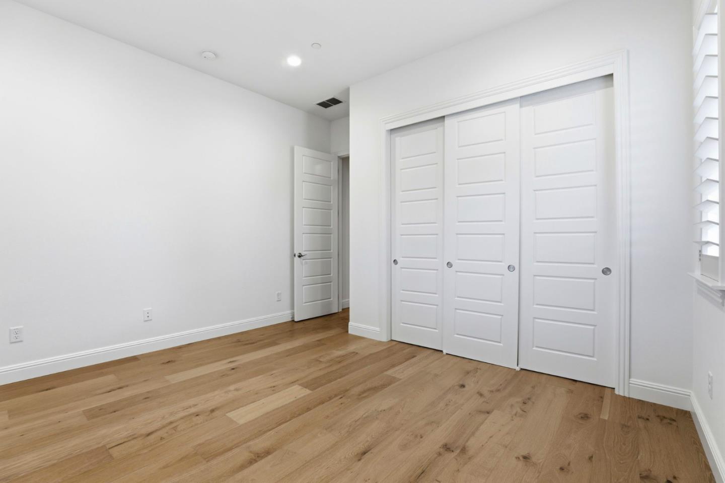 Detail Gallery Image 33 of 101 For 18665 Corte Arcangel, Morgan Hill,  CA 95037 - 5 Beds | 5/1 Baths