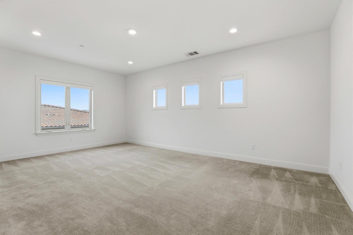 Detail Gallery Image 37 of 101 For 18665 Corte Arcangel, Morgan Hill,  CA 95037 - 5 Beds | 5/1 Baths