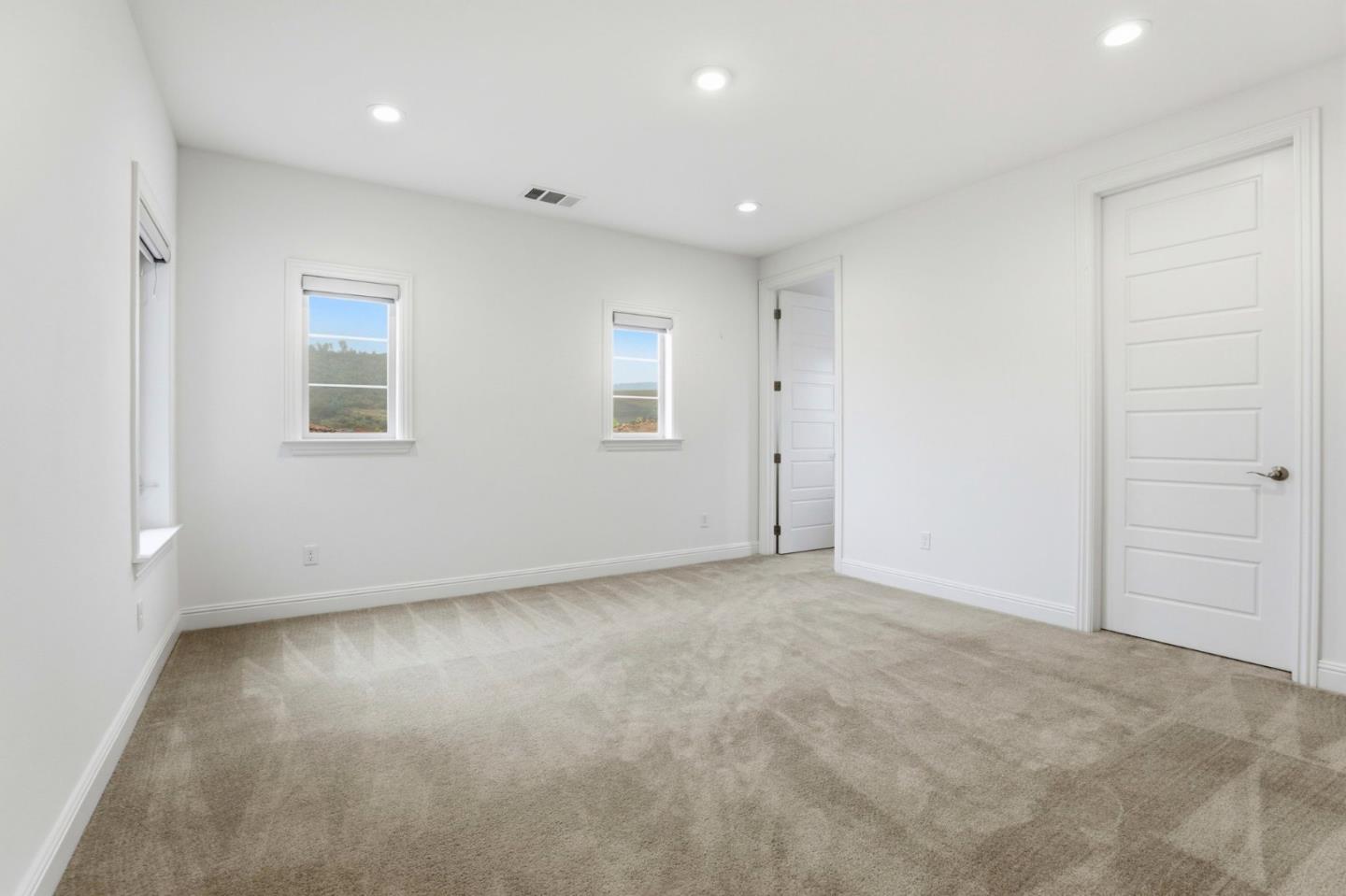 Detail Gallery Image 38 of 101 For 18665 Corte Arcangel, Morgan Hill,  CA 95037 - 5 Beds | 5/1 Baths