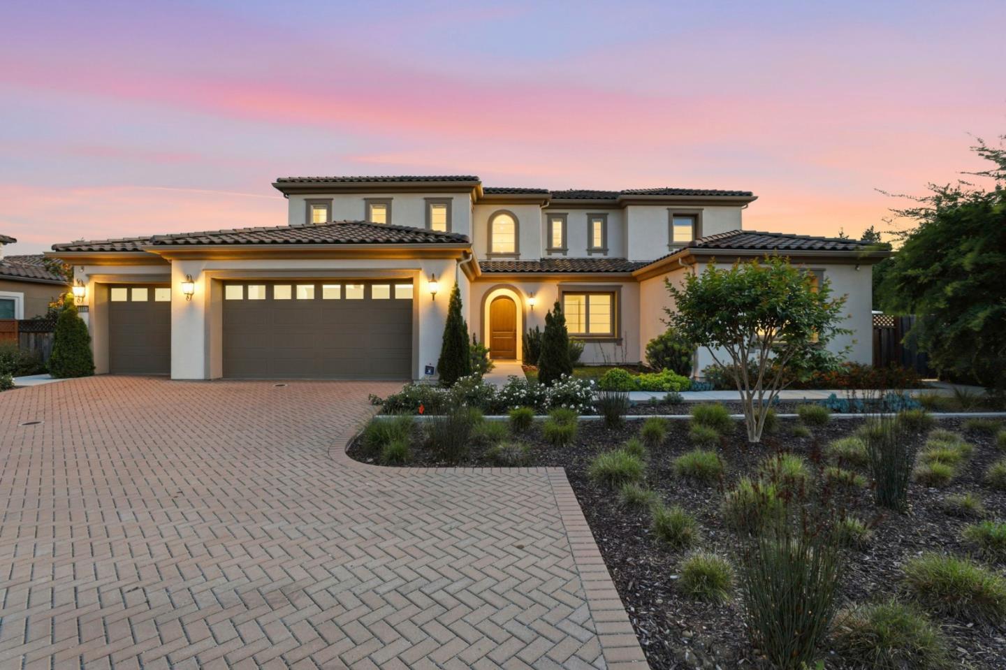 Detail Gallery Image 80 of 101 For 18665 Corte Arcangel, Morgan Hill,  CA 95037 - 5 Beds | 5/1 Baths