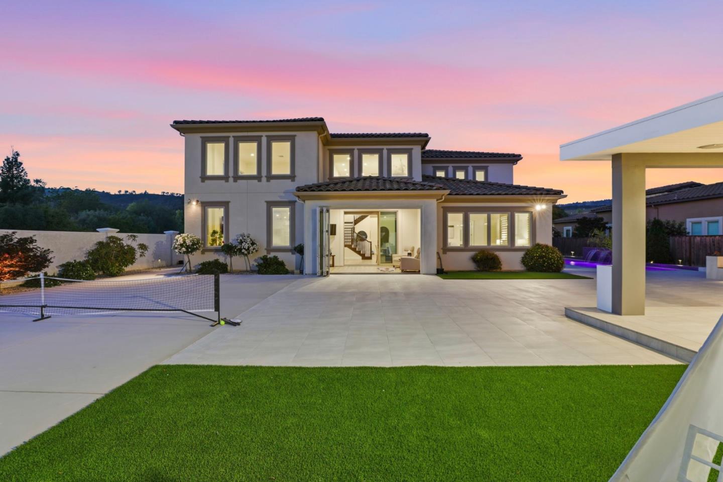 Detail Gallery Image 83 of 101 For 18665 Corte Arcangel, Morgan Hill,  CA 95037 - 5 Beds | 5/1 Baths