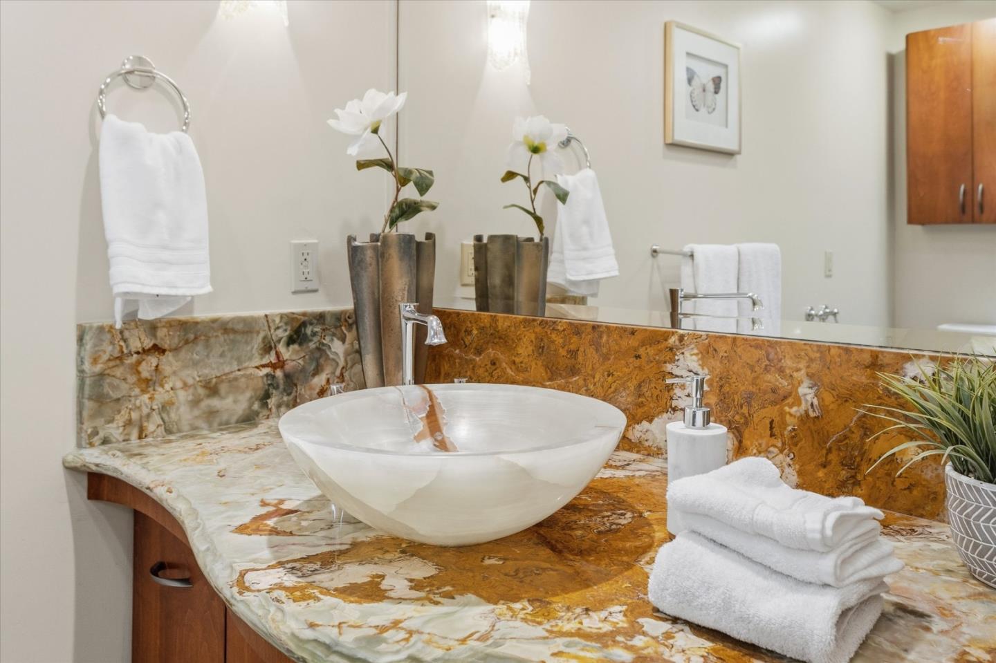 Detail Gallery Image 13 of 26 For 247 Casitas Bulevar, Los Gatos,  CA 95032 - 2 Beds | 2 Baths