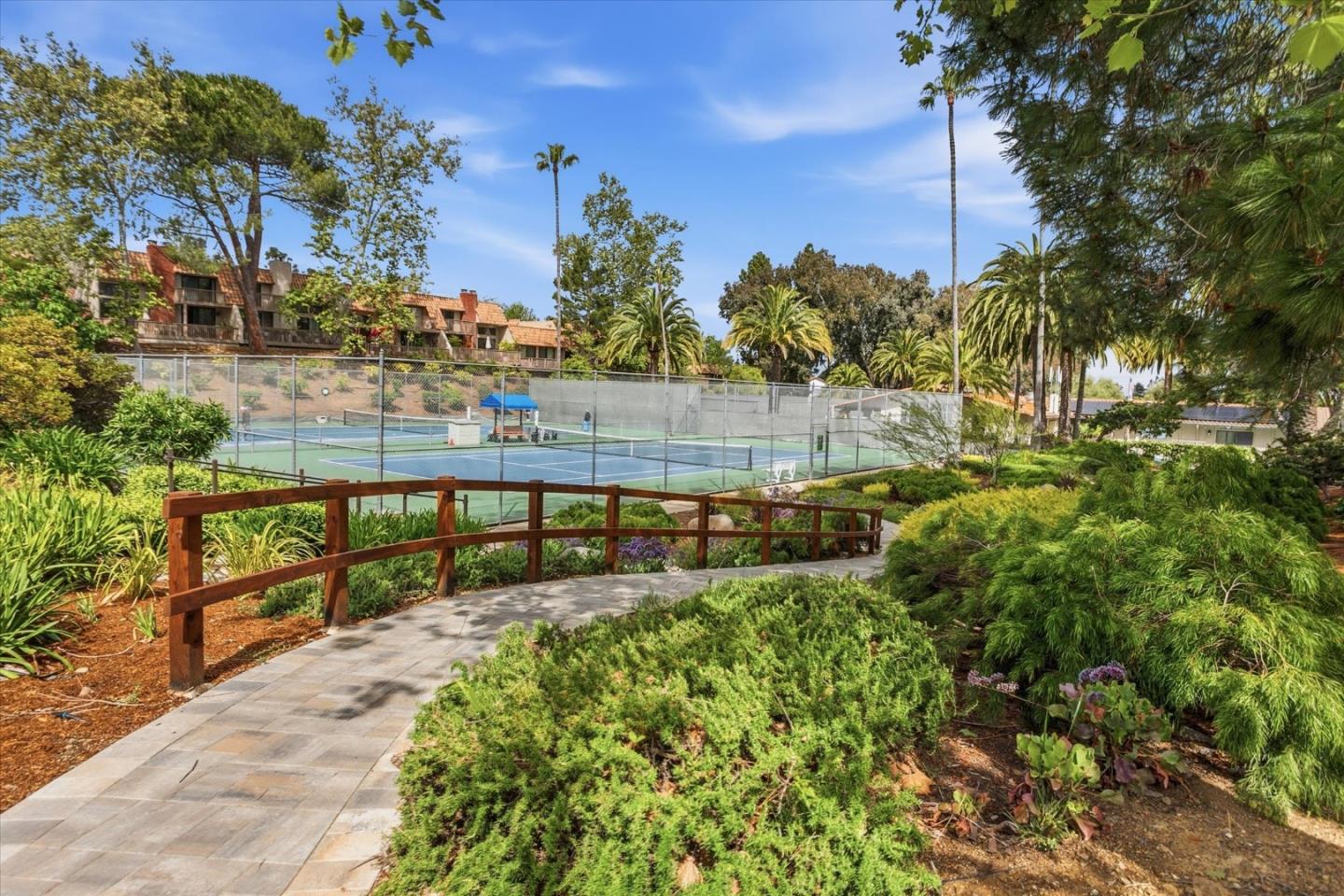 Detail Gallery Image 24 of 26 For 247 Casitas Bulevar, Los Gatos,  CA 95032 - 2 Beds | 2 Baths