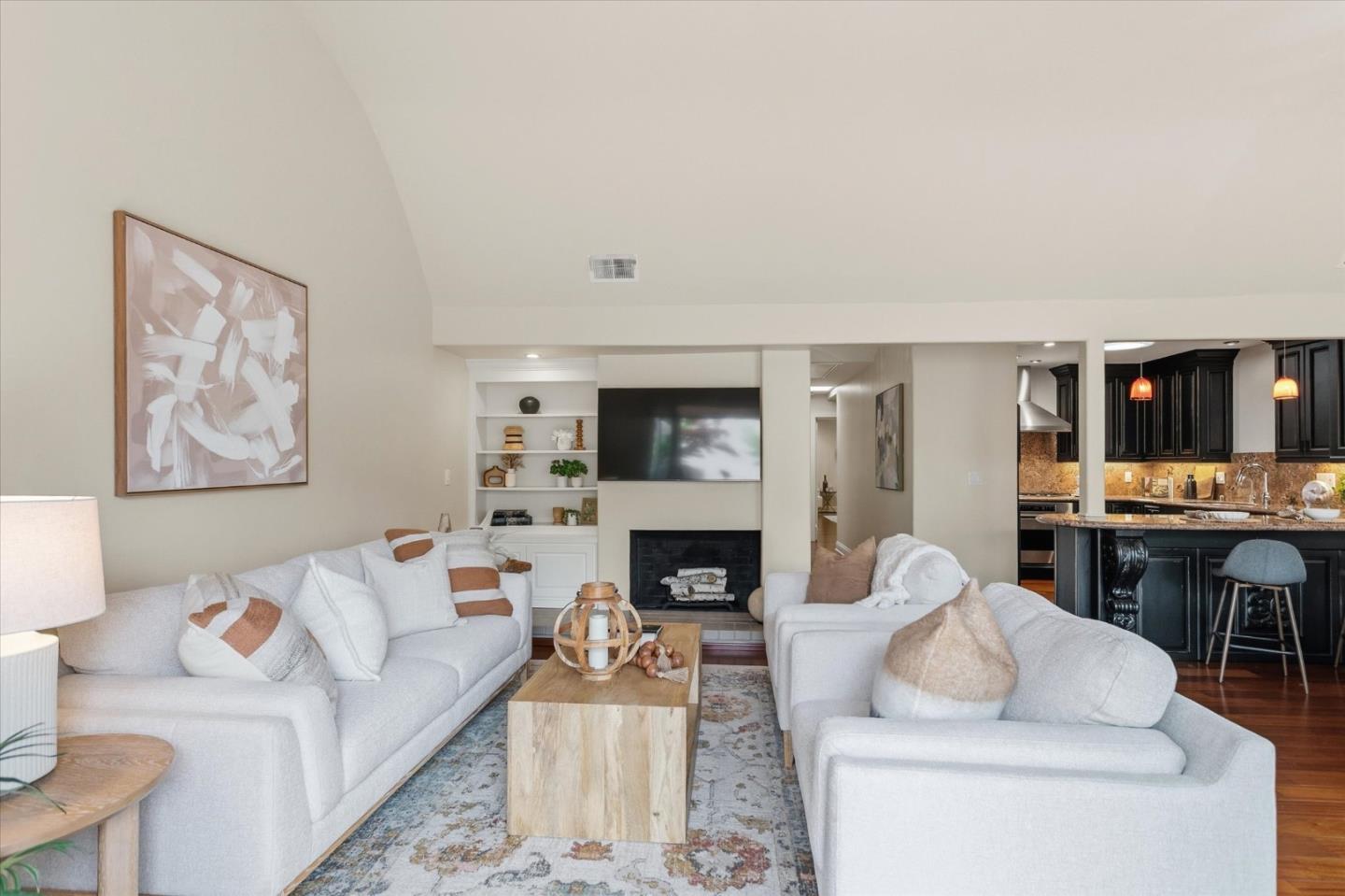 Detail Gallery Image 6 of 26 For 247 Casitas Bulevar, Los Gatos,  CA 95032 - 2 Beds | 2 Baths