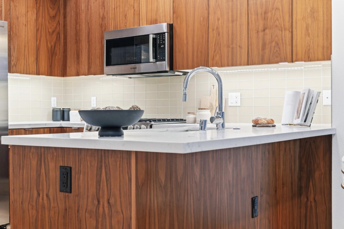 Photo #18: ML82042868 Listing: Photo #18