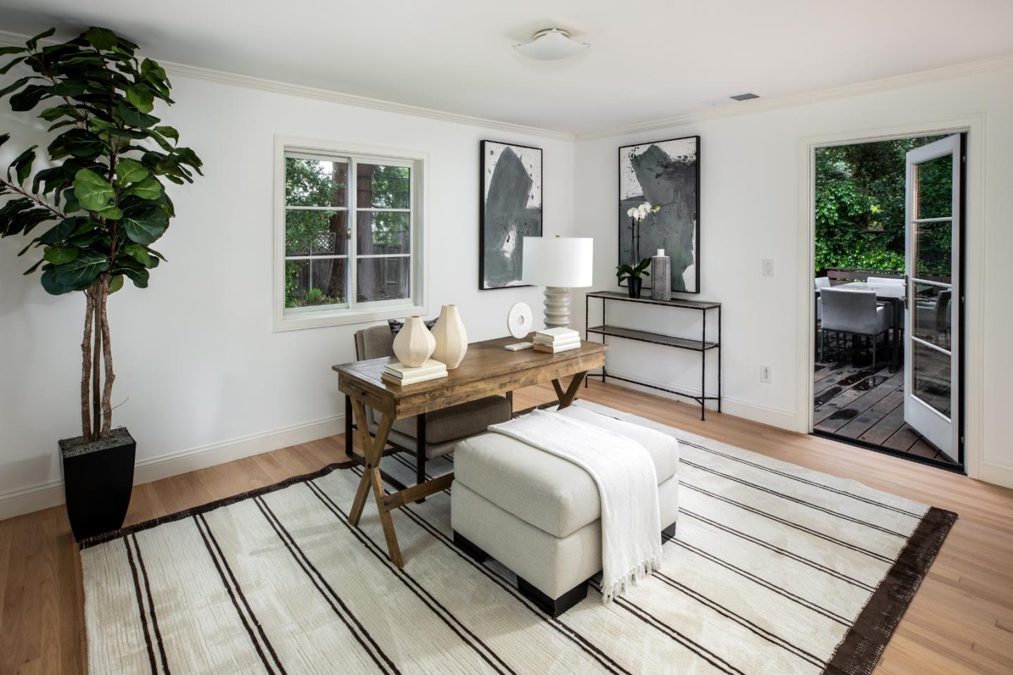 Detail Gallery Image 18 of 34 For 526 Pinecrest Dr, Los Altos,  CA 94024 - 4 Beds | 3 Baths