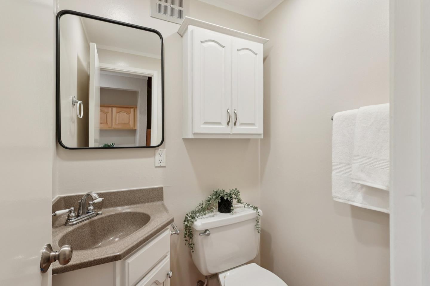 Photo #15: ML82042872 Listing: Photo #15