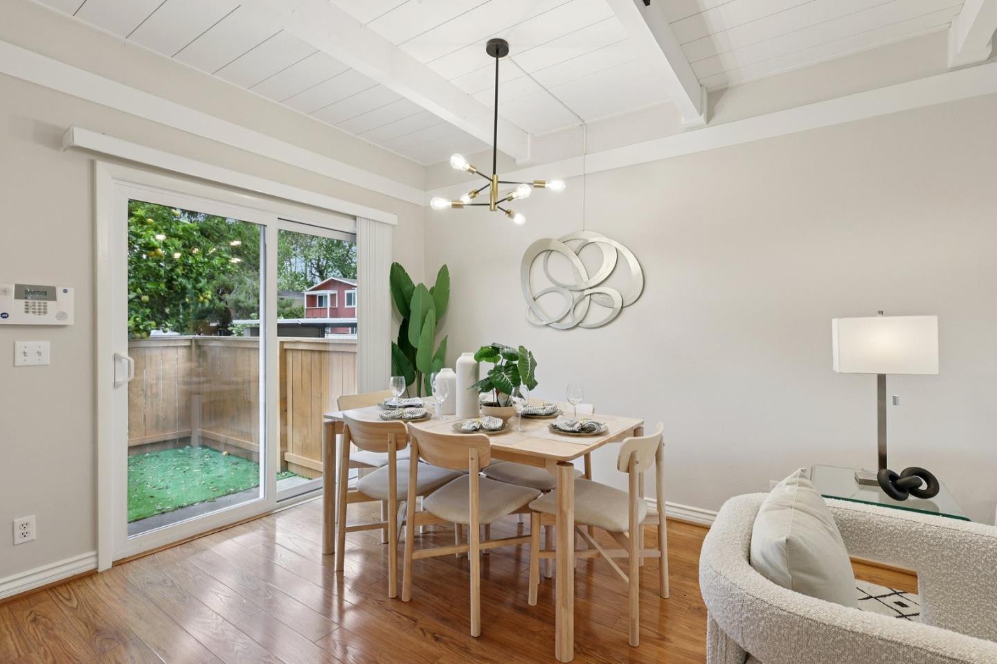 Photo #5: ML82042872 Listing: Photo #5