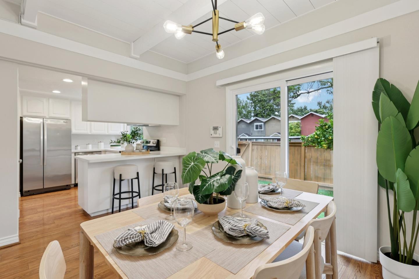 Photo #6: ML82042872 Listing: Photo #6