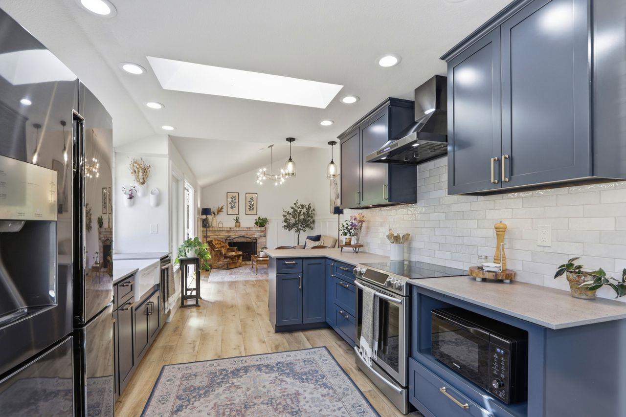 Detail Gallery Image 12 of 36 For 292 Falcato Dr, Milpitas,  CA 95035 - 4 Beds | 3 Baths