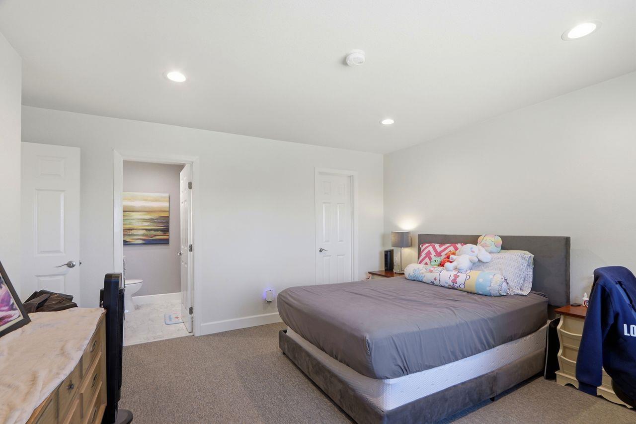 Detail Gallery Image 32 of 36 For 292 Falcato Dr, Milpitas,  CA 95035 - 4 Beds | 3 Baths