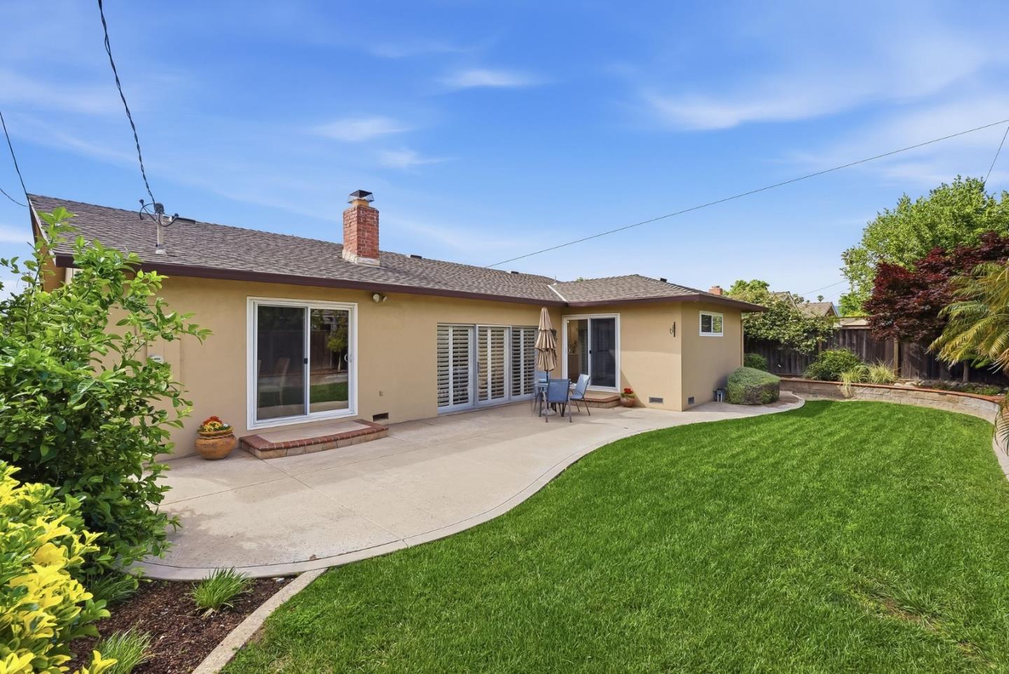 Detail Gallery Image 24 of 28 For 1657 Glenhurst Dr, San Jose,  CA 95124 - 4 Beds | 2 Baths